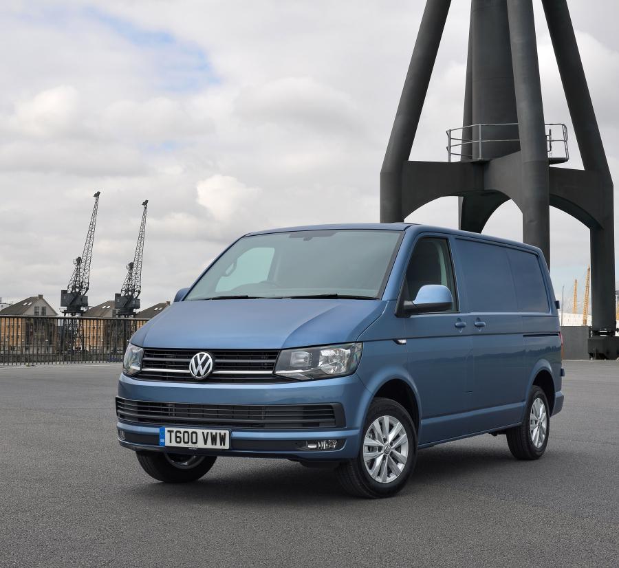  Volkswagen Transporter Kasten (T6) 2015 года  (UK) (фото 9 из 38)